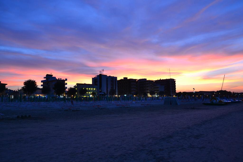 Residence Frontemare Rimini Camera foto
